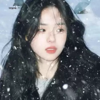 雍恨云
